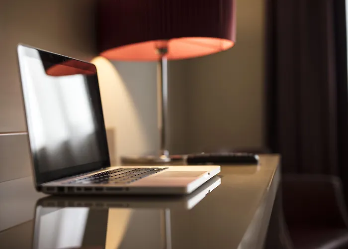 ホテル スマート ホリデイ 4*