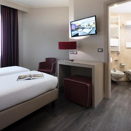 Hotel Smart 4*