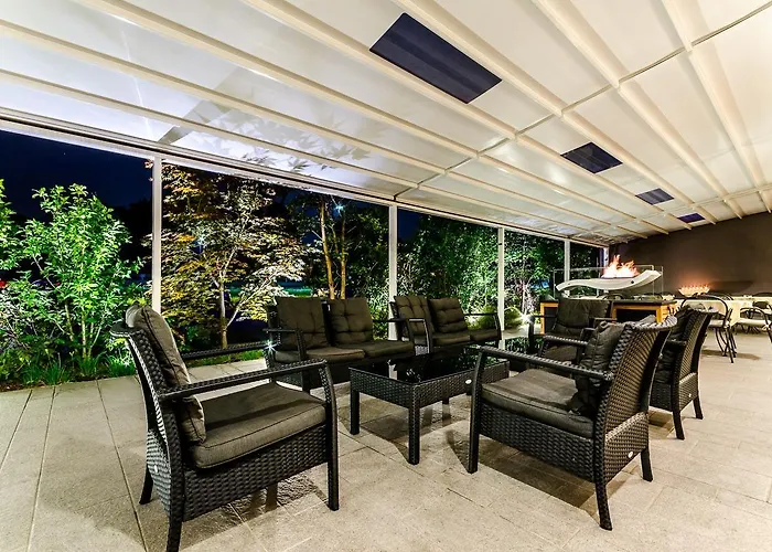 酒店 斯玛特假日酒店 4*