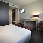 Ξενοδοχείο Smart 4*