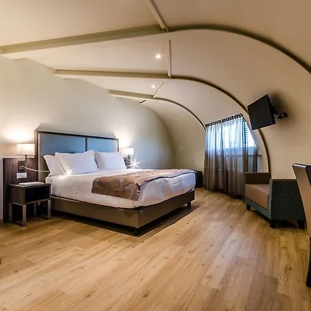 Hotell Smart 4*