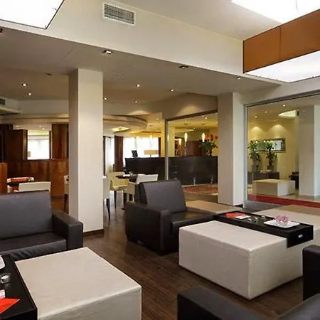Hotell Smart 4*